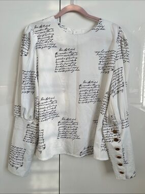 CBR NWOT White Script Print Long-Sleeve Blouse Gold Buttons, Size M